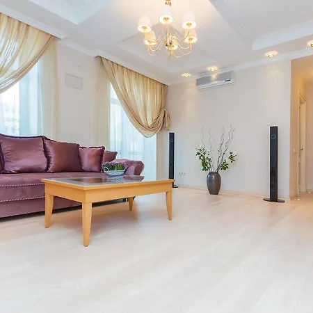 Daire Vip Apartment In Minsk *